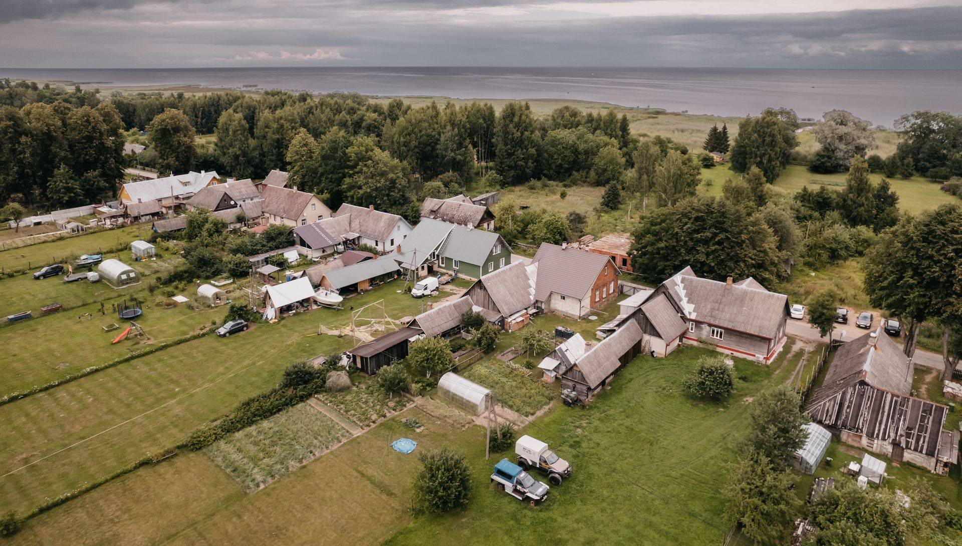 Who are Estonias Old Believers?